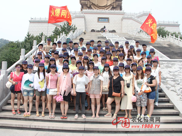 �����_�µĿ옷(l��)�𱬼���