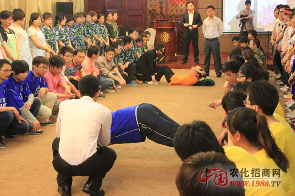 風(fēng)采讓我理解領(lǐng)導(dǎo)的偉大