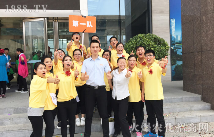 堅定信念,相信自己,勇往直前!