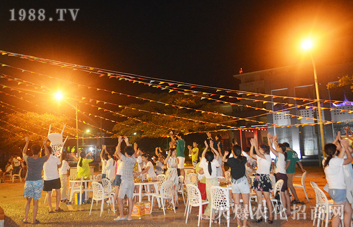 2016�B�Ƹ�֮���������������p���� �󺣵���