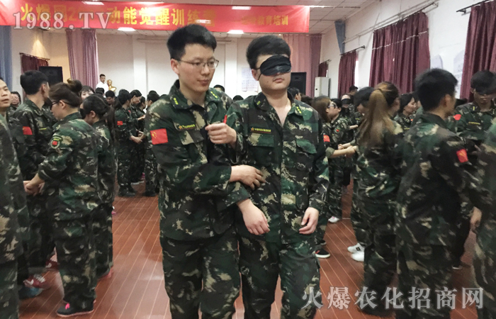 培訓(xùn)中成長(zhǎng) 成長(zhǎng)中感恩