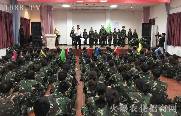 堅(jiān)持才會勝利,付出才有回報(bào)