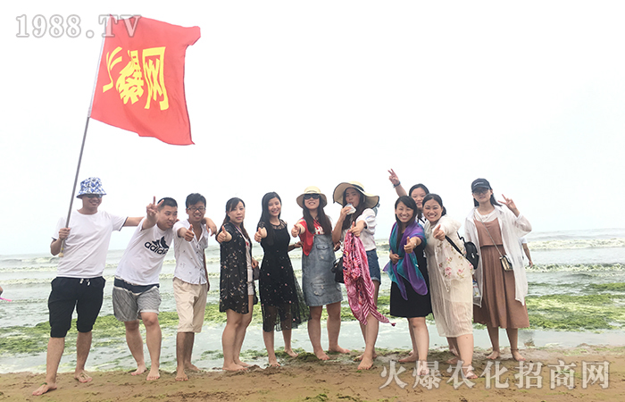 跟隨火爆網(wǎng)走進青島,了解青島歷史文化,領(lǐng)略青島風(fēng)光