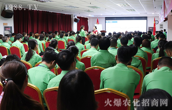讓禮儀融入每個細(xì)節(jié),從容優(yōu)雅過一生!