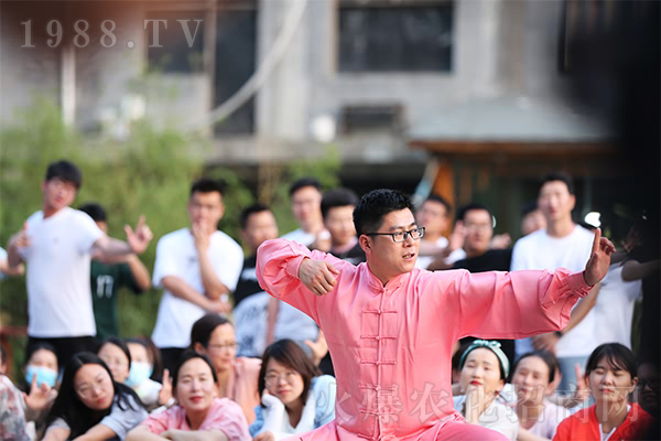 處無(wú)為之事,行不言之教