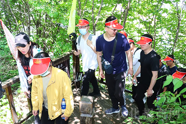 感恩 努力 學習 奮斗