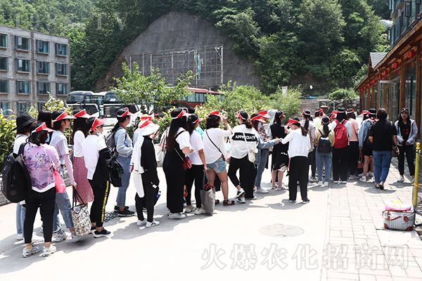 感恩 努力 學習 奮斗