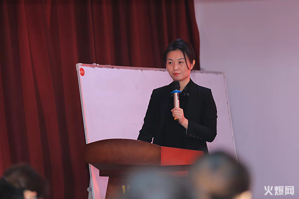 2022火爆網(wǎng)職業(yè)技能提升行動暨企業(yè)新型學徒制和“碼農計劃”開班儀式圓滿成功!